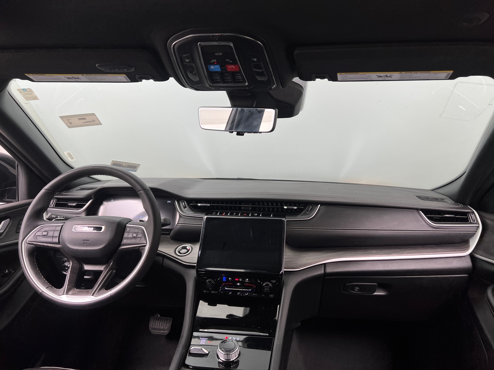 Thumbnail: 2024 Jeep Grand Cherokee L - 2