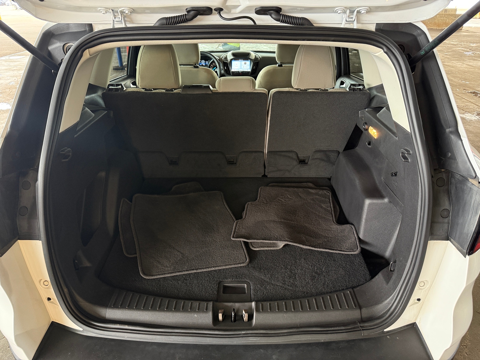 Thumbnail: 2019 Ford Escape - 7