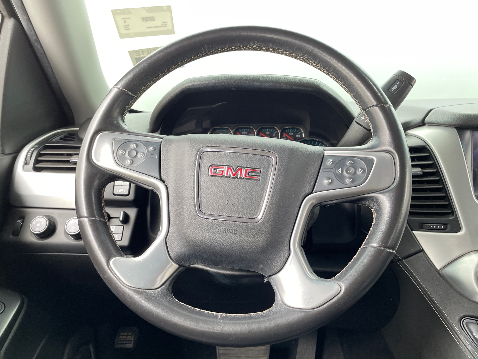 Thumbnail: 2020 GMC Yukon - 4