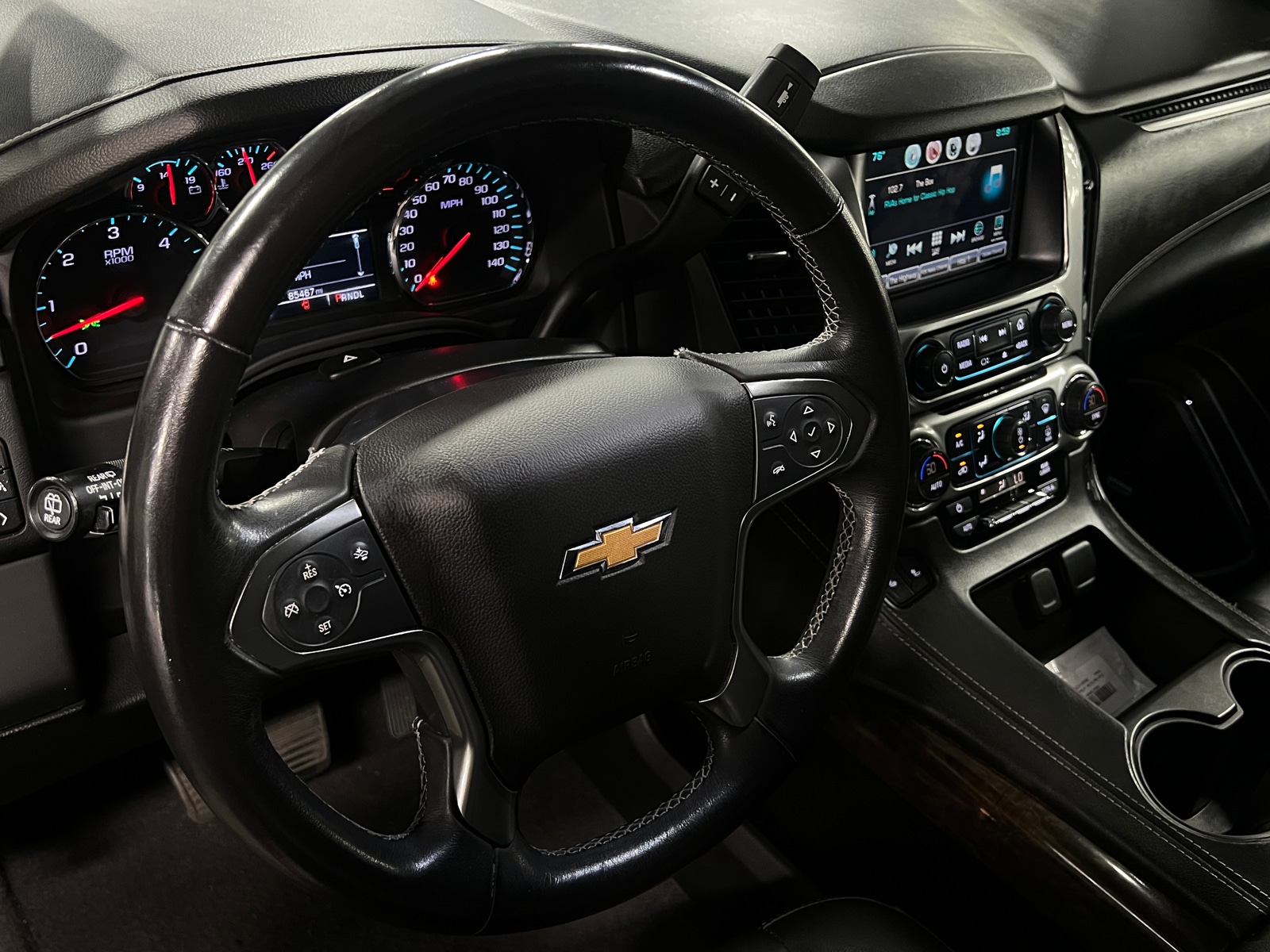 Thumbnail: 2020 Chevrolet Tahoe - 4