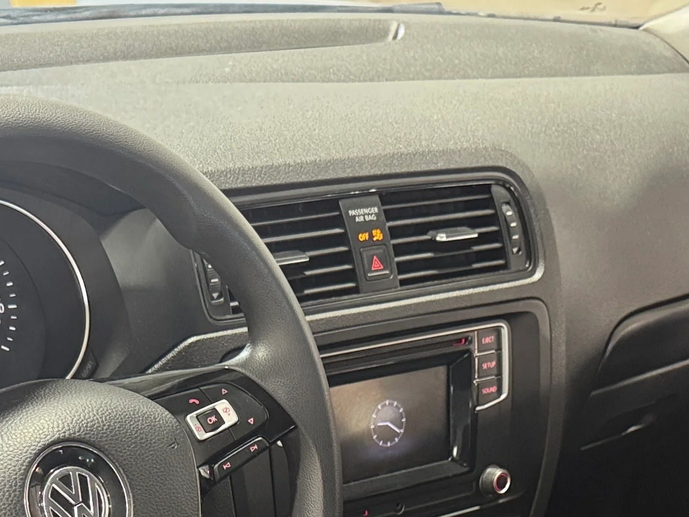 Thumbnail: 2016 Volkswagen Jetta - 3