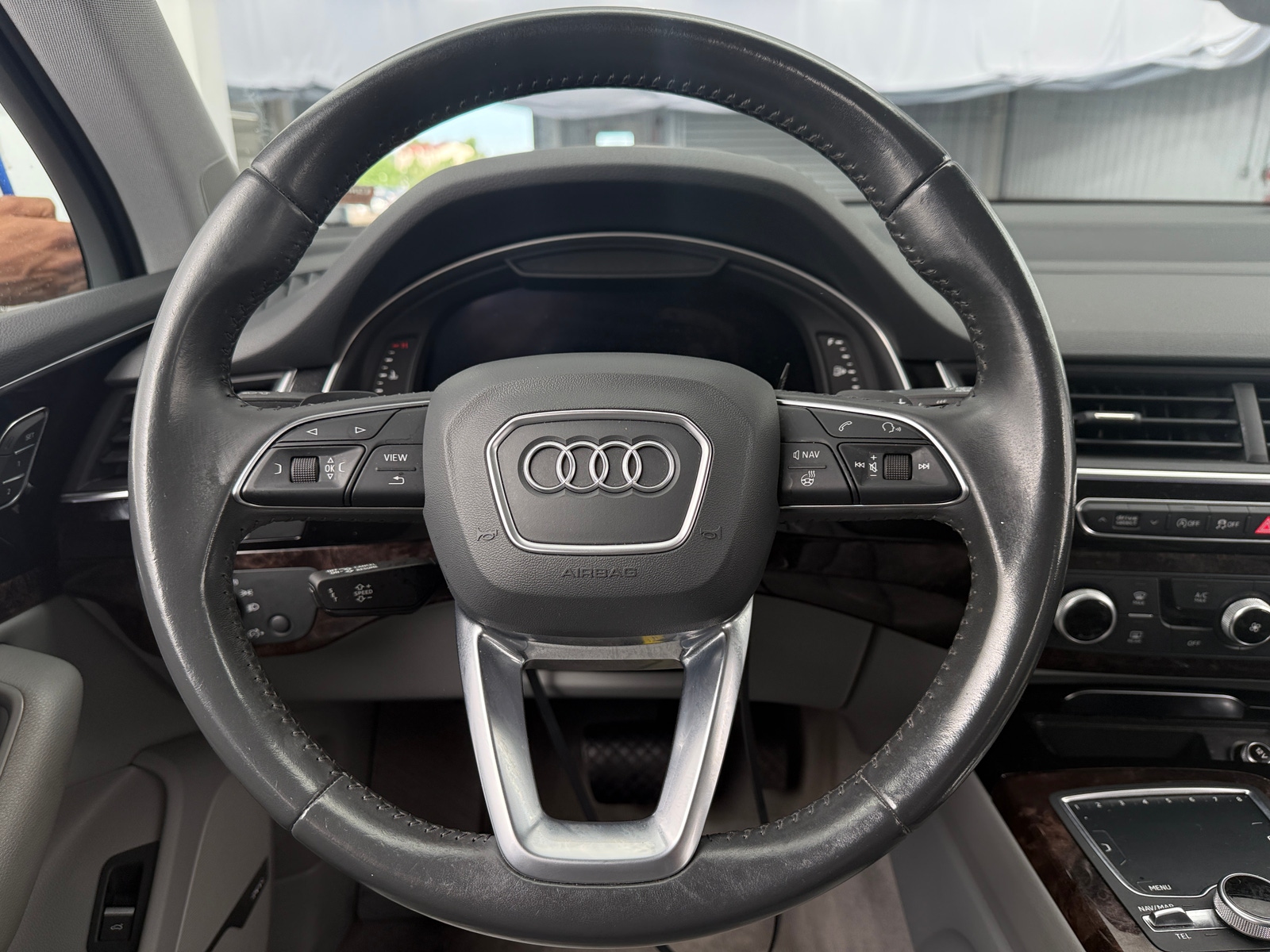 Thumbnail: 2018 Audi Q7 - 4