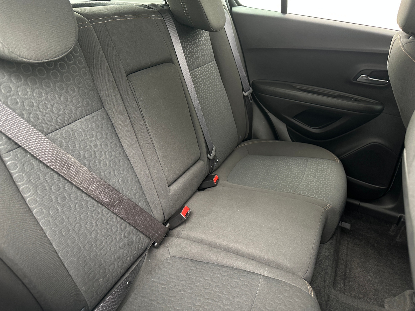 Thumbnail: 2018 Chevrolet Trax - 6