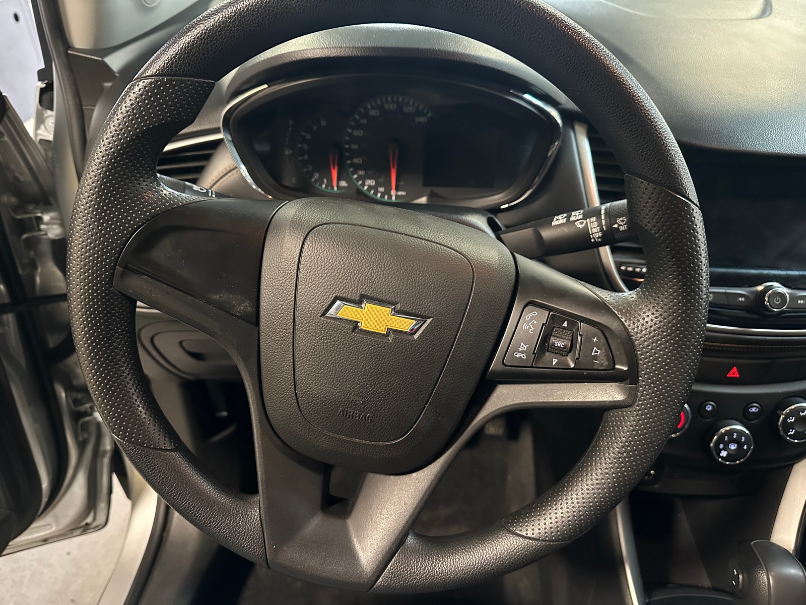 Thumbnail: 2018 Chevrolet Trax - 5