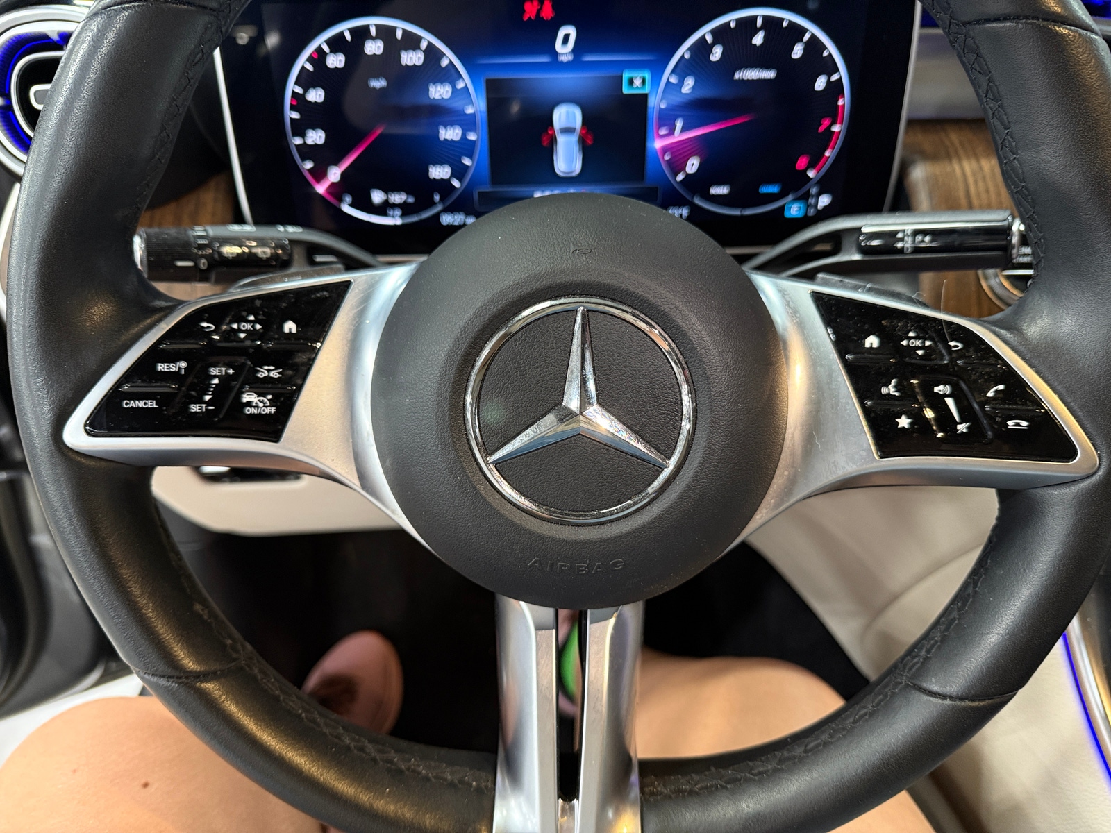 Thumbnail: 2023 Mercedes-Benz GLC - 4