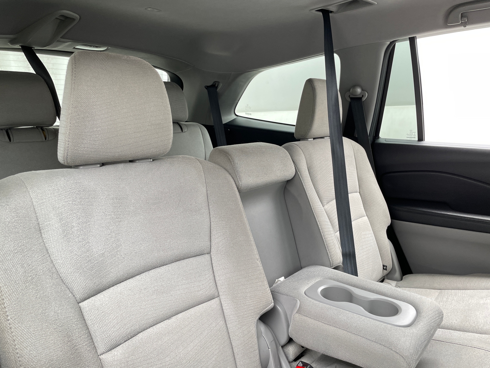 Thumbnail: 2017 Honda Pilot - 6