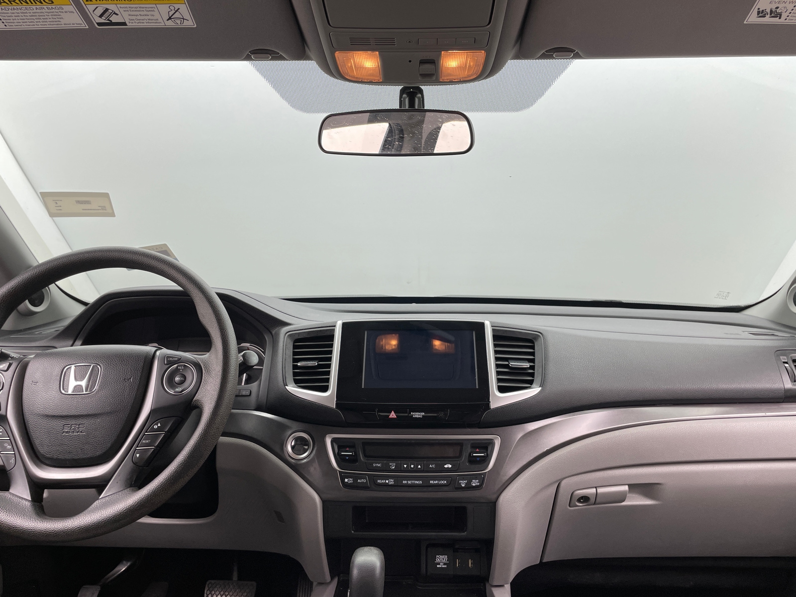 Thumbnail: 2017 Honda Pilot - 3