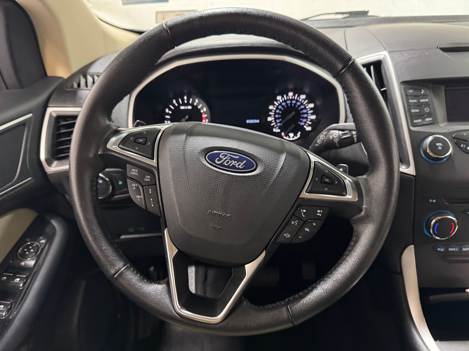 Thumbnail: 2018 Ford Edge - 5