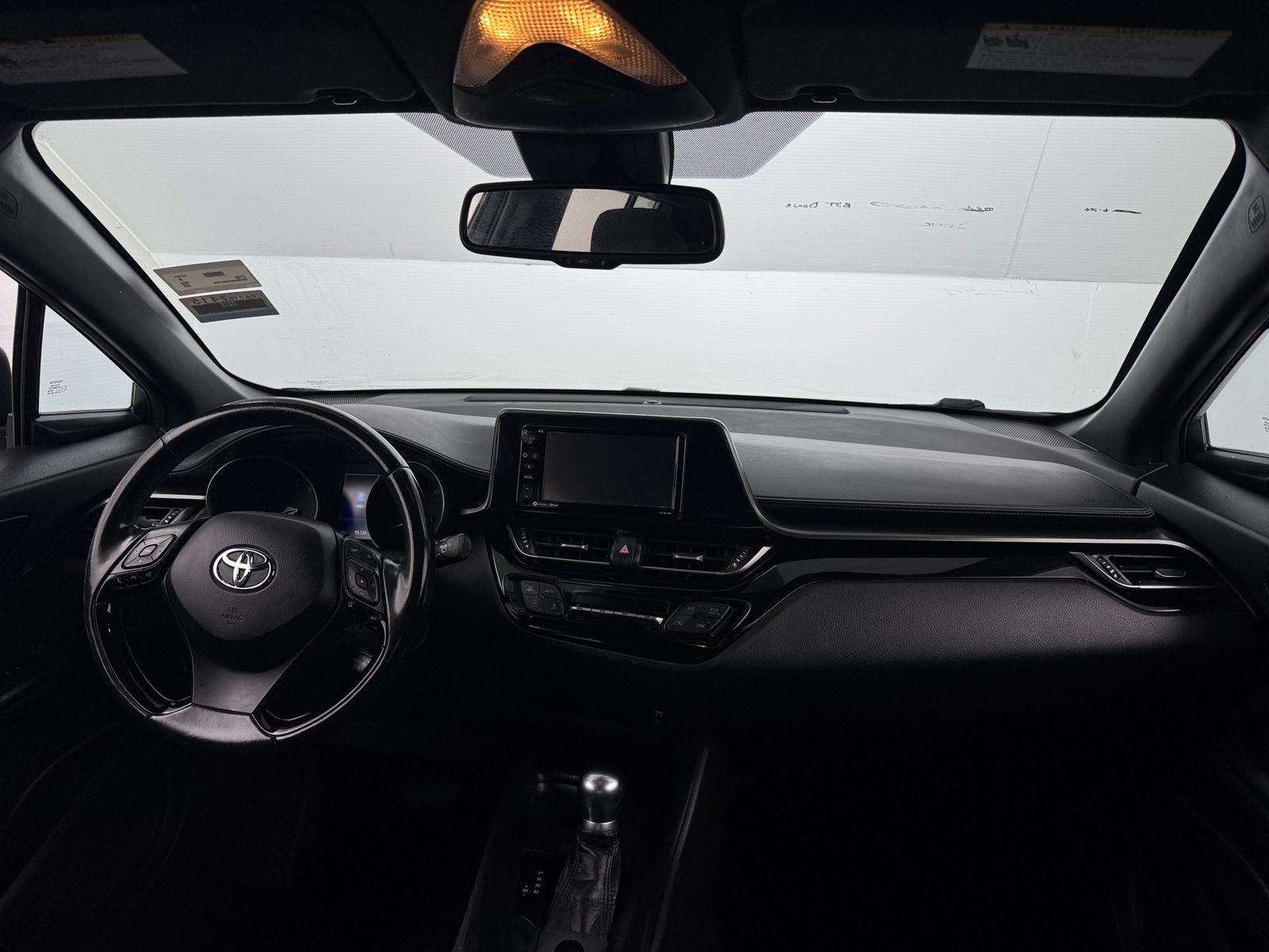Thumbnail: 2018 Toyota C-HR - 3