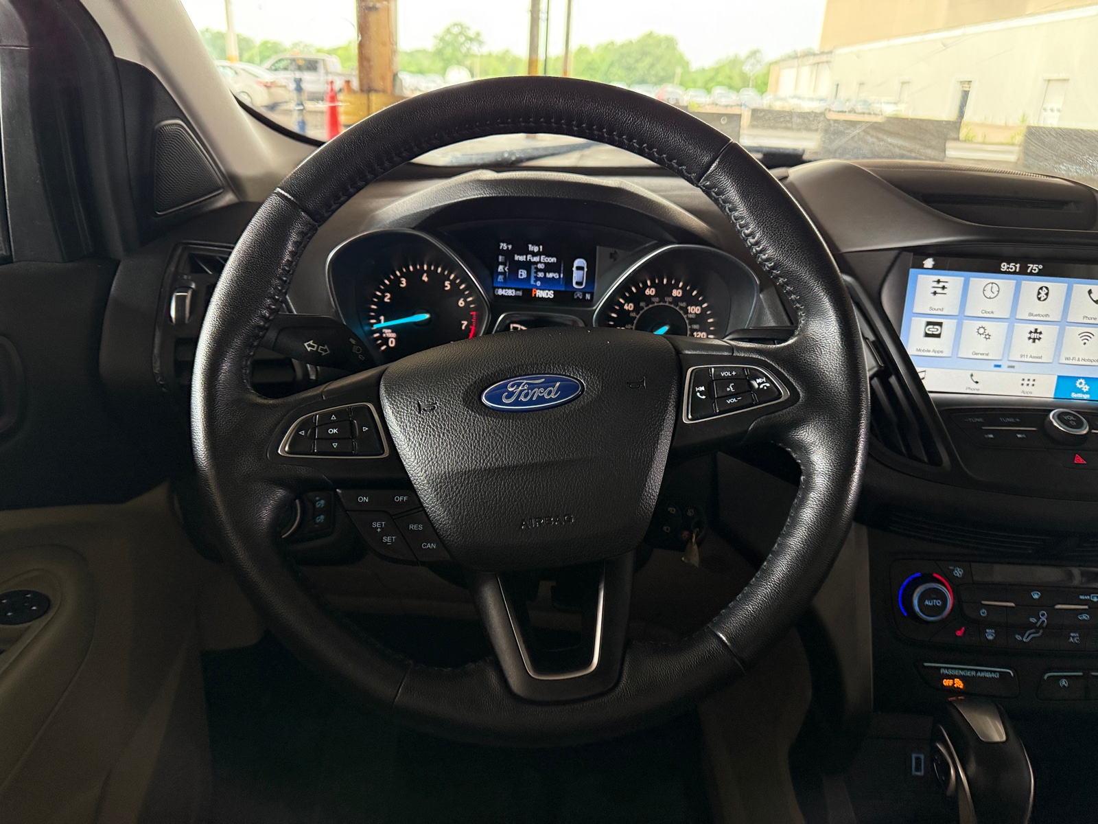 Thumbnail: 2018 Ford Escape - 4