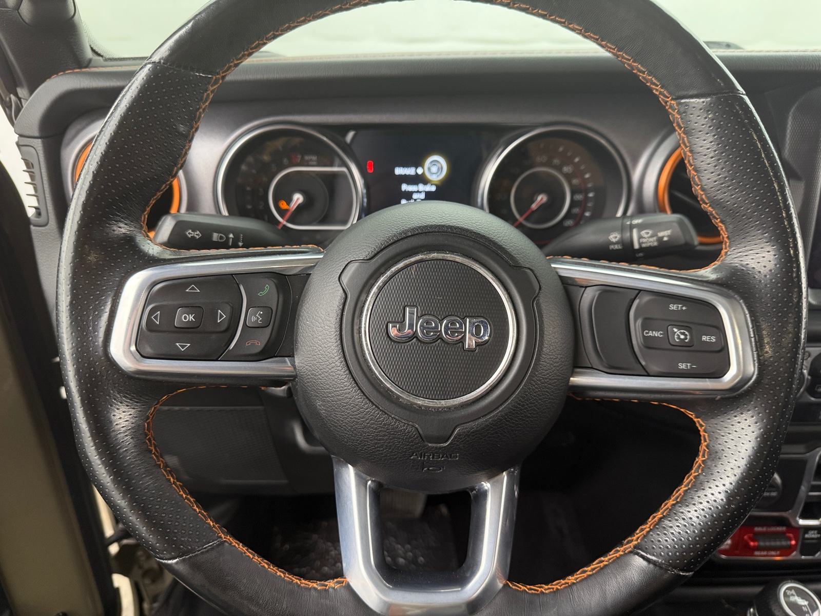 Thumbnail: 2020 Jeep Gladiator - 4