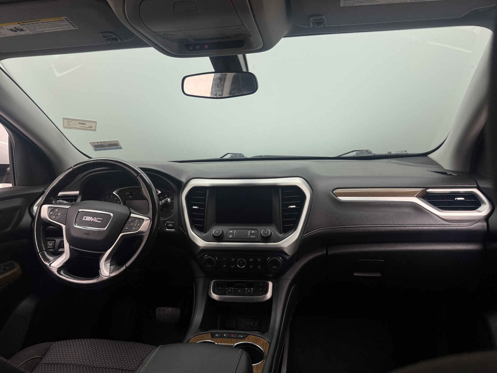 Thumbnail: 2020 GMC Acadia - 3