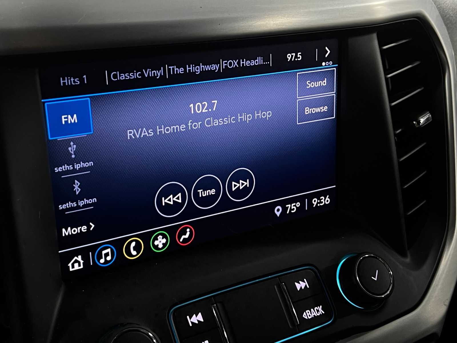 Thumbnail: 2020 GMC Acadia - 4