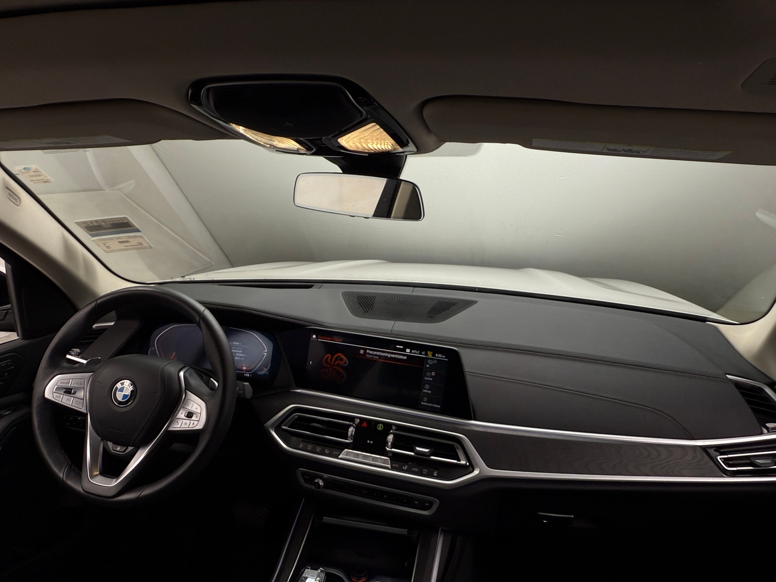 Thumbnail: 2022 BMW X7 - 2