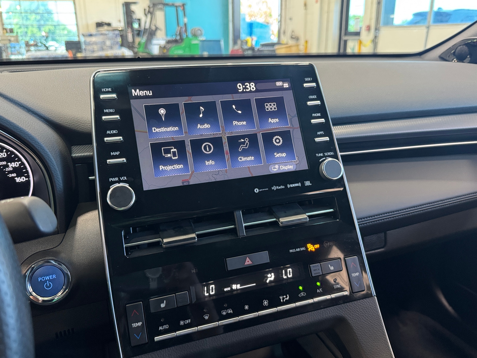 Thumbnail: 2021 Toyota Avalon - 3