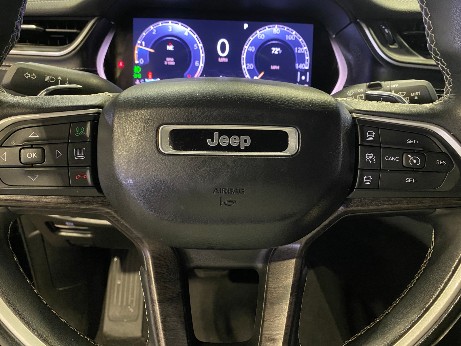 Thumbnail: 2021 Jeep Grand Cherokee L - 4
