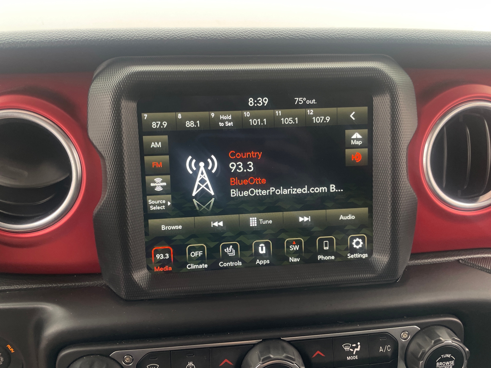 Thumbnail: 2021 Jeep Wrangler - 4