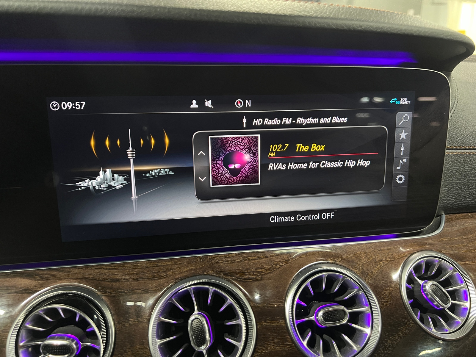 Thumbnail: 2019 Mercedes-Benz E-Class - 3