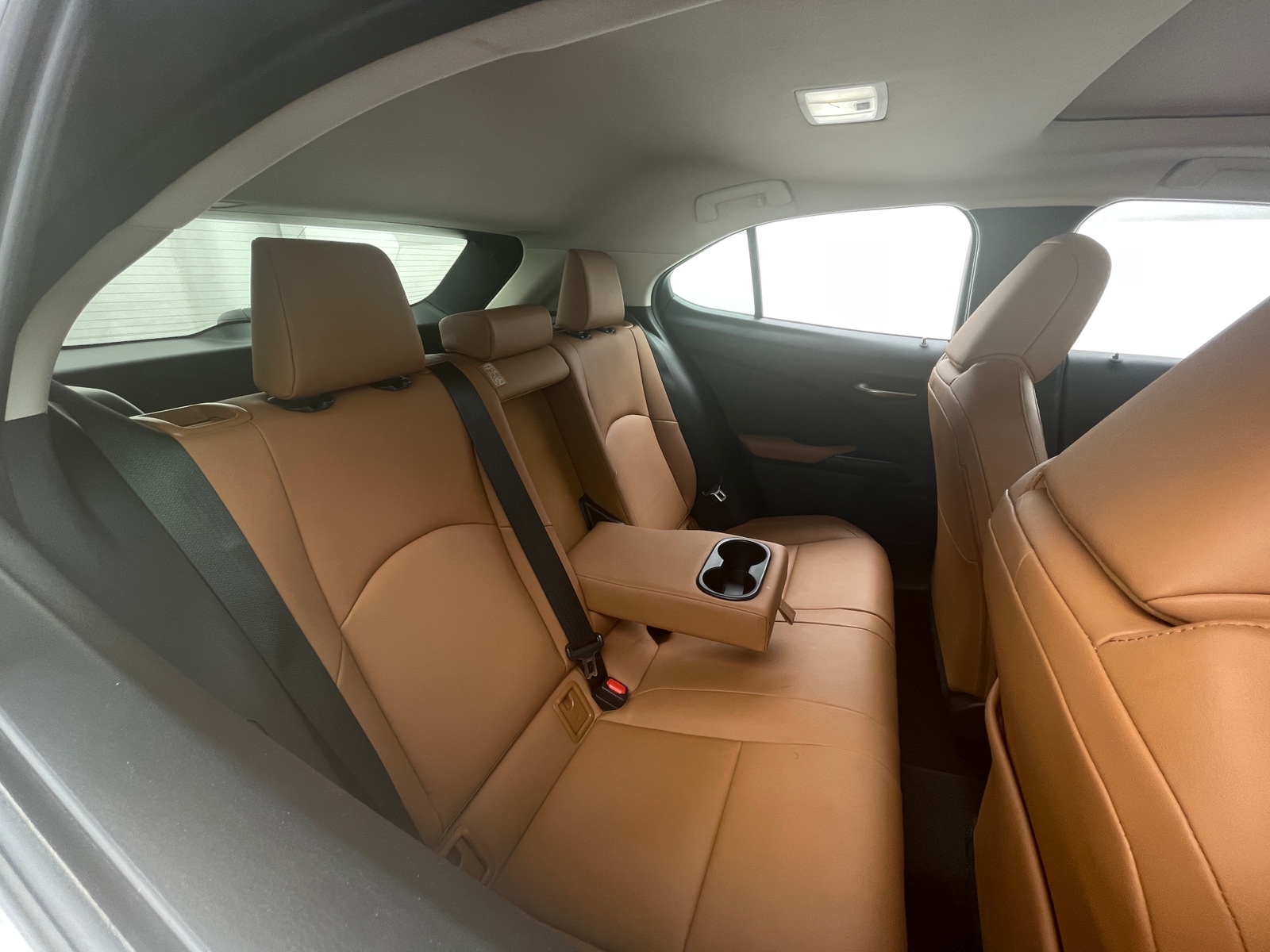 Thumbnail: 2022 Lexus UX - 5