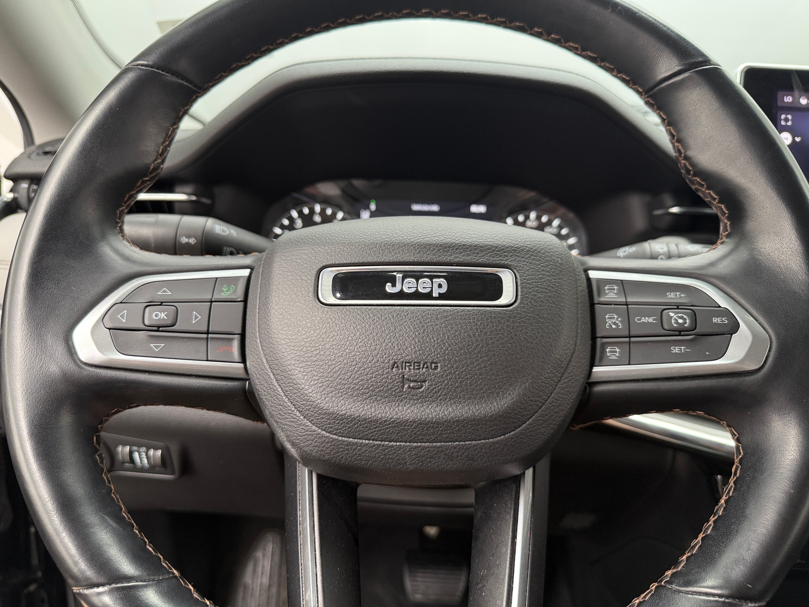 Thumbnail: 2022 Jeep Compass - 4