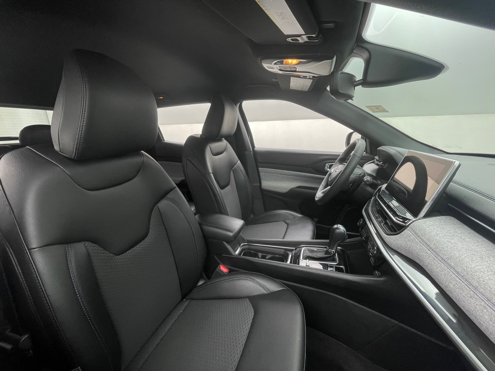 Thumbnail: 2023 Jeep Compass - 2