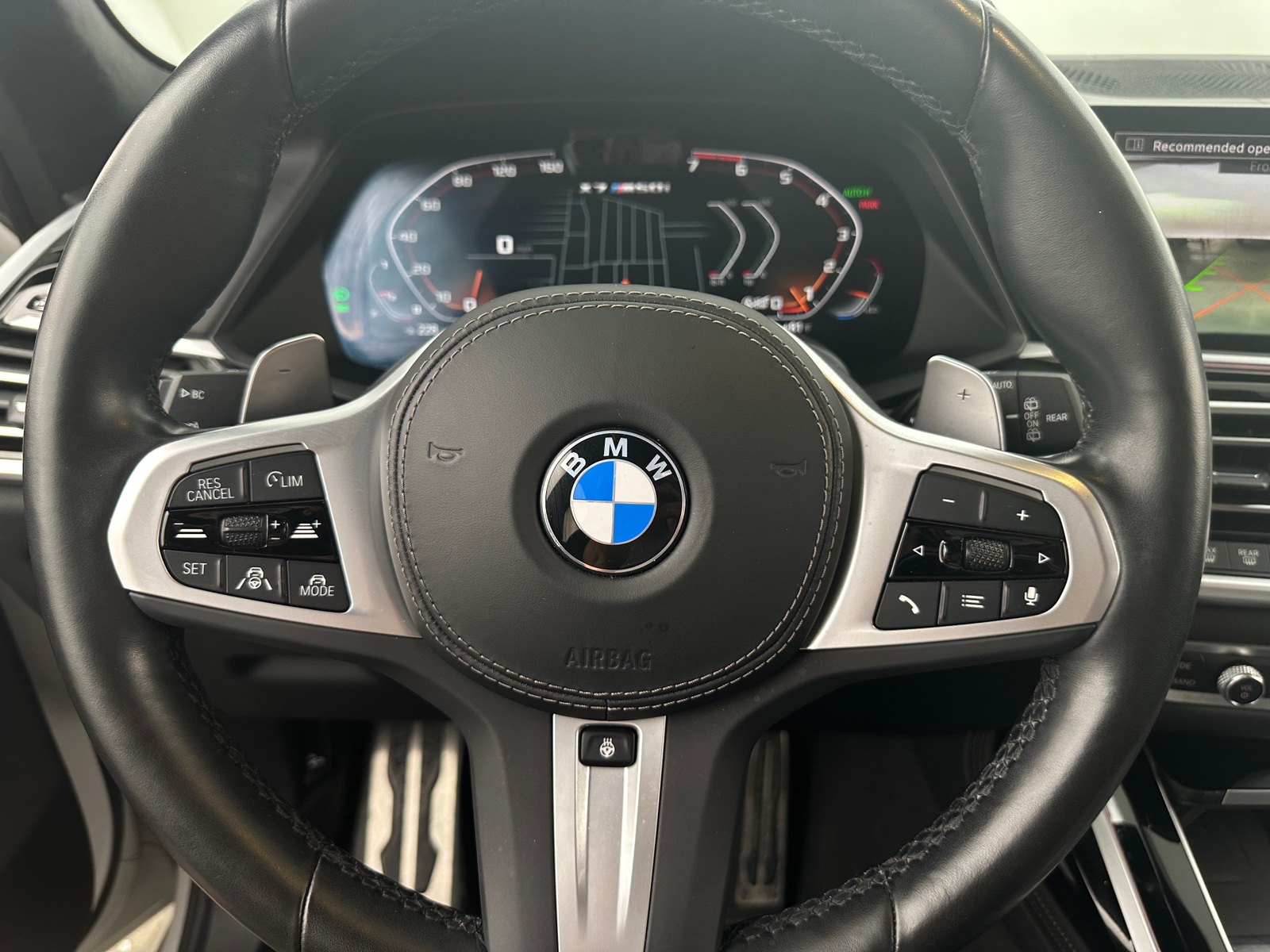 Thumbnail: 2022 BMW X7 - 5