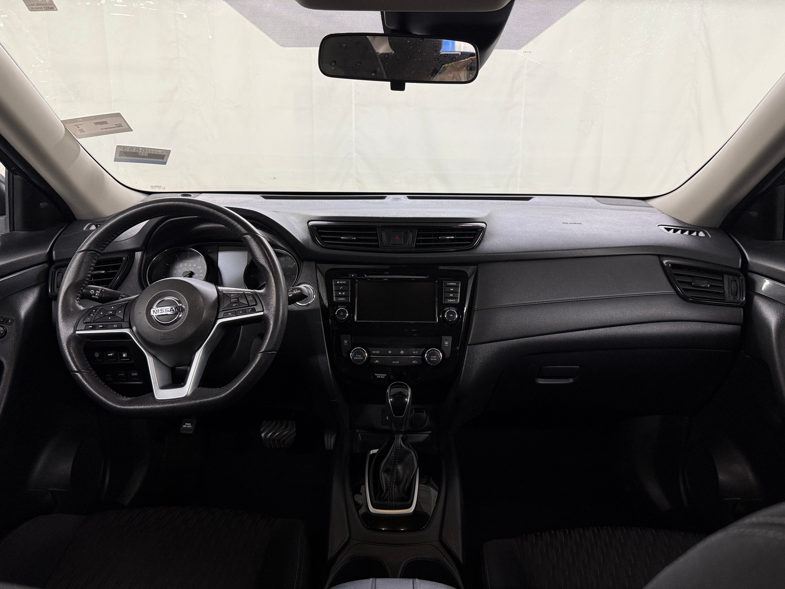 Thumbnail: 2019 Nissan Rogue - 3