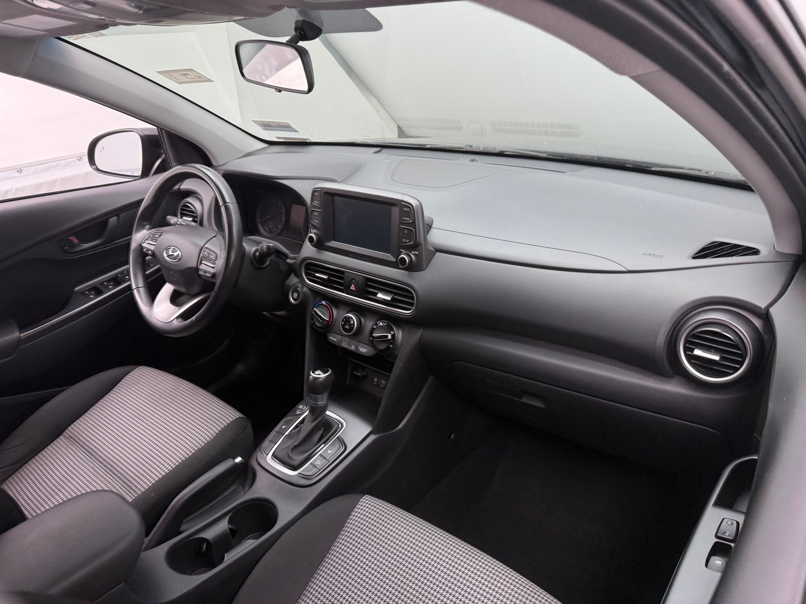 Thumbnail: 2018 Hyundai Kona - 3