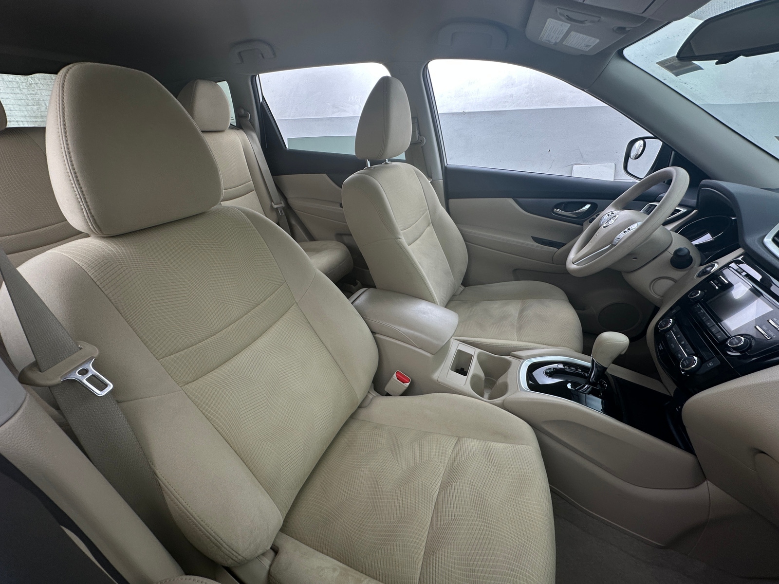 Thumbnail: 2015 Nissan Rogue - 2