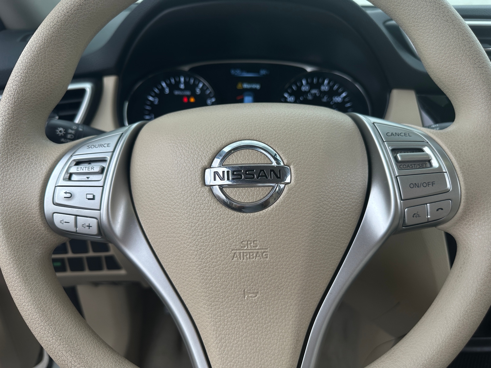 Thumbnail: 2015 Nissan Rogue - 5