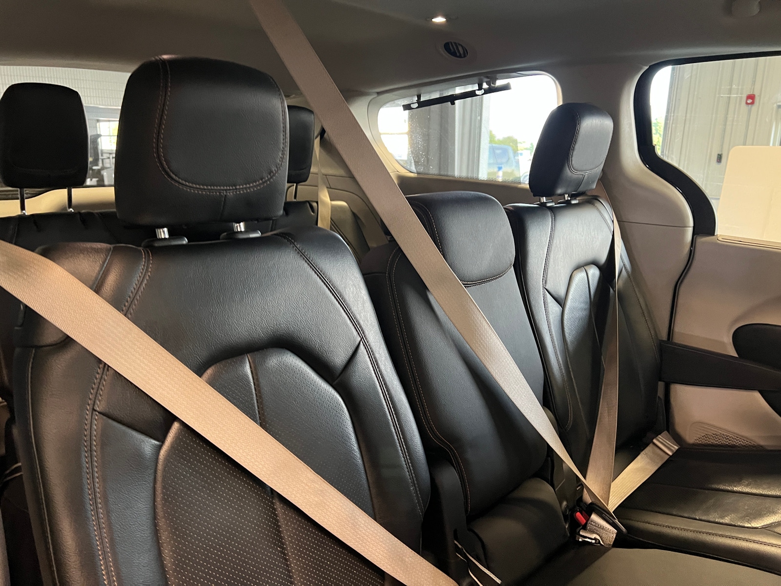 Thumbnail: 2019 Chrysler Pacifica - 5
