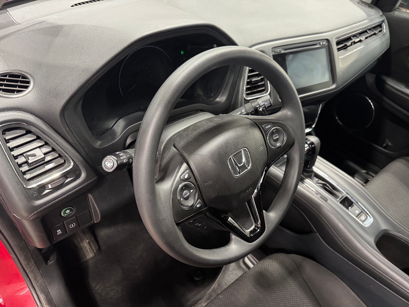 Thumbnail: 2018 Honda HR-V - 3