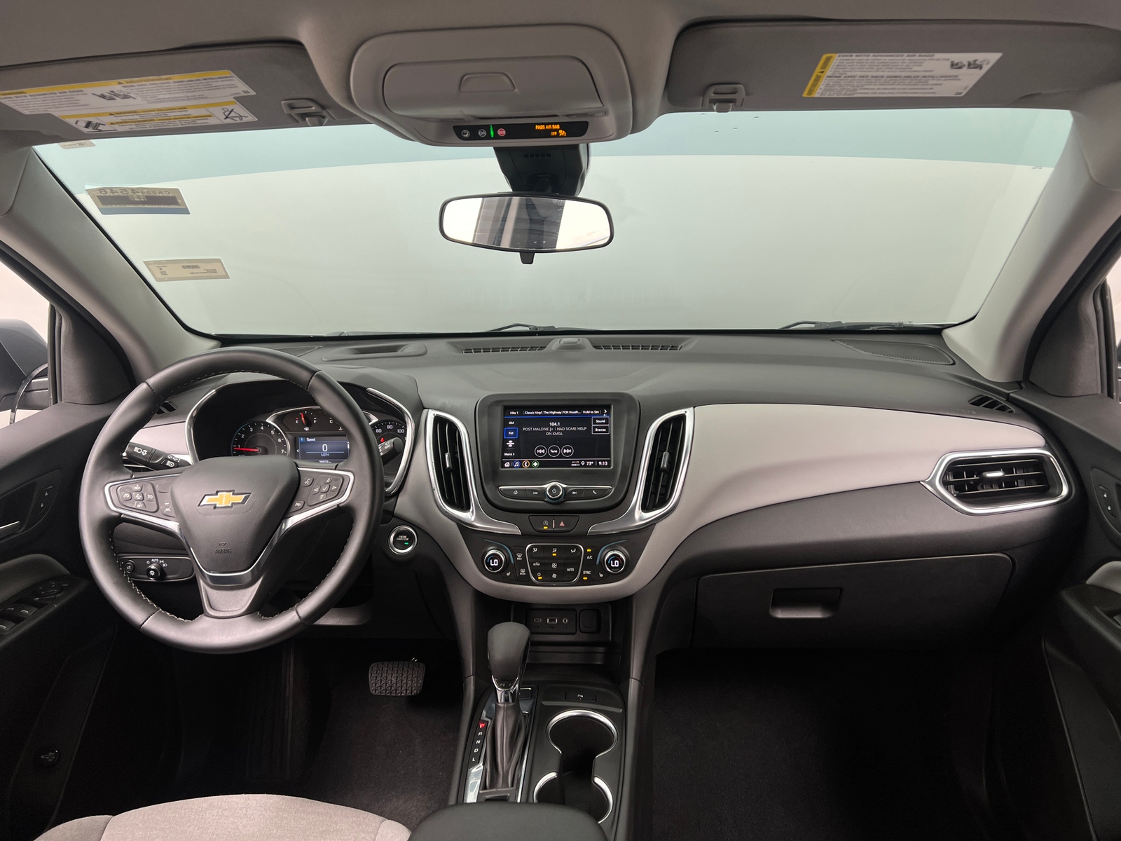 Thumbnail: 2023 Chevrolet Equinox - 3