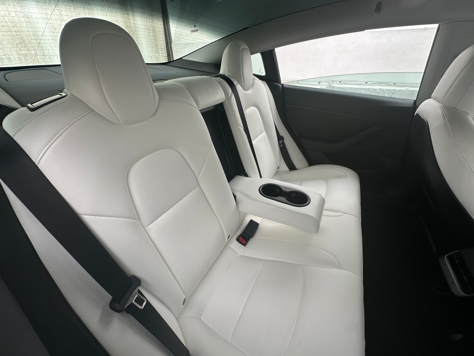 Thumbnail: 2022 Tesla Model 3 - 5