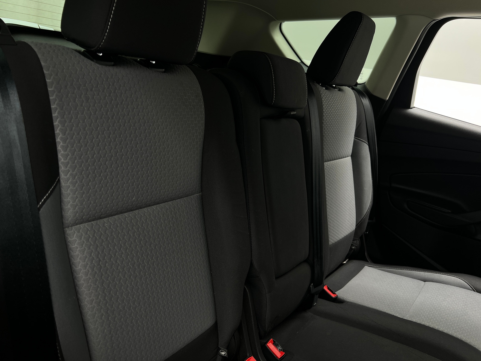 Thumbnail: 2019 Ford Escape - 6