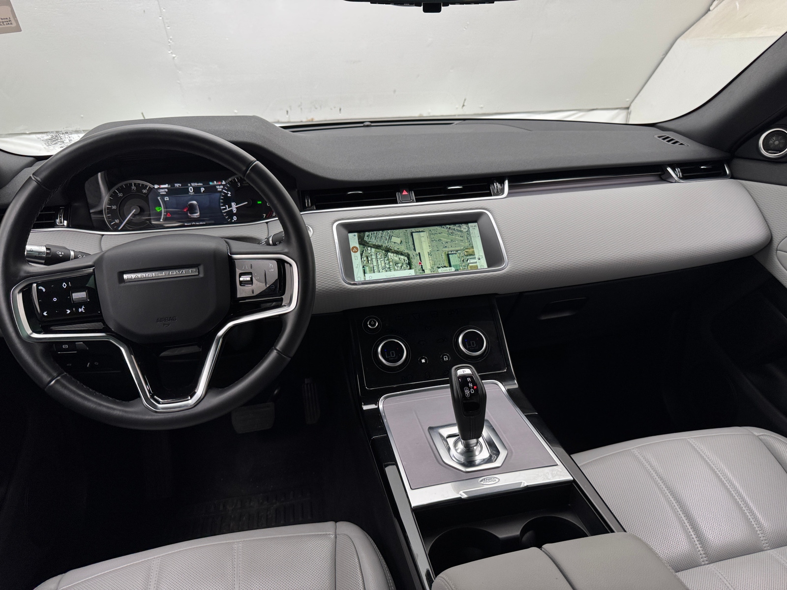 Thumbnail: 2021 Land Rover Range Rover Evoque - 2