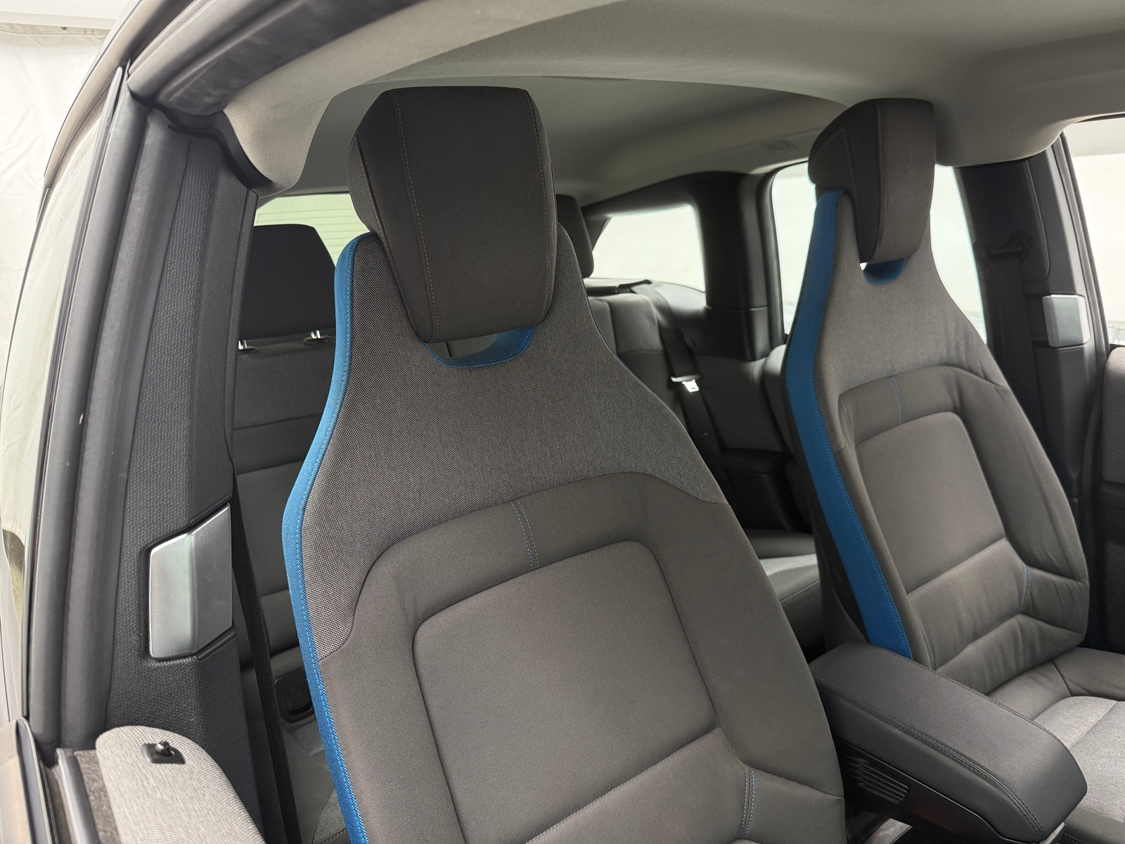 Thumbnail: 2019 BMW i3 - 2