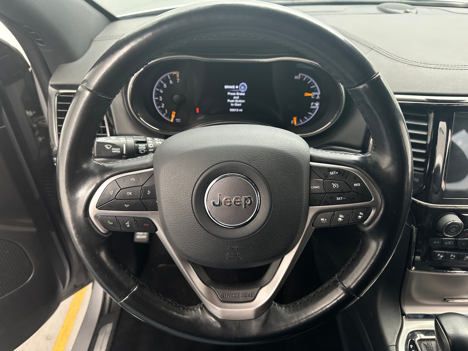 Thumbnail: 2020 Jeep Grand Cherokee - 4