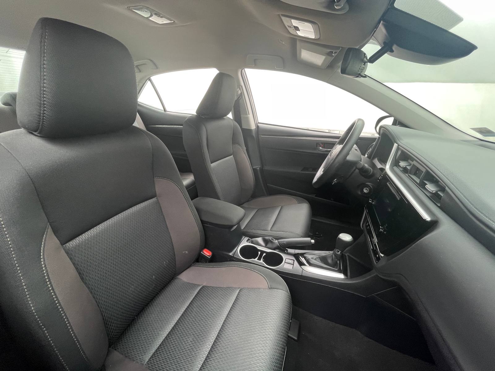 Thumbnail: 2018 Toyota Corolla - 2