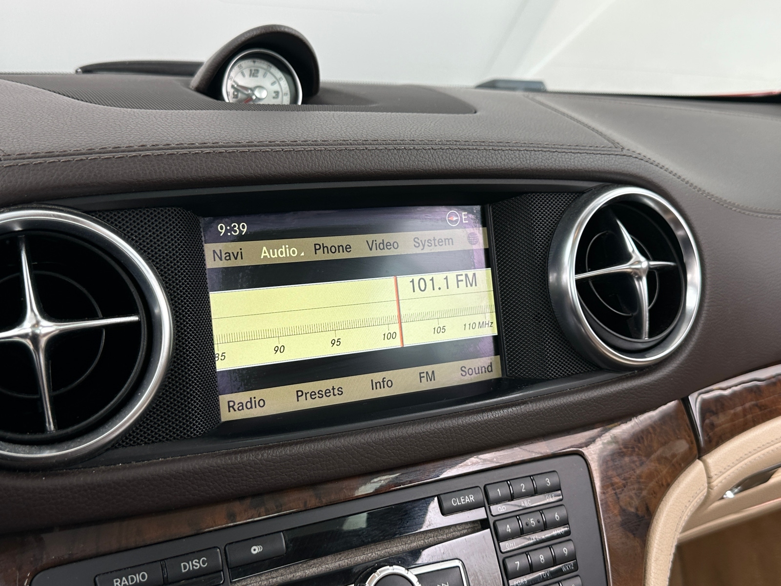 Thumbnail: 2013 Mercedes-Benz SL-Class - 3