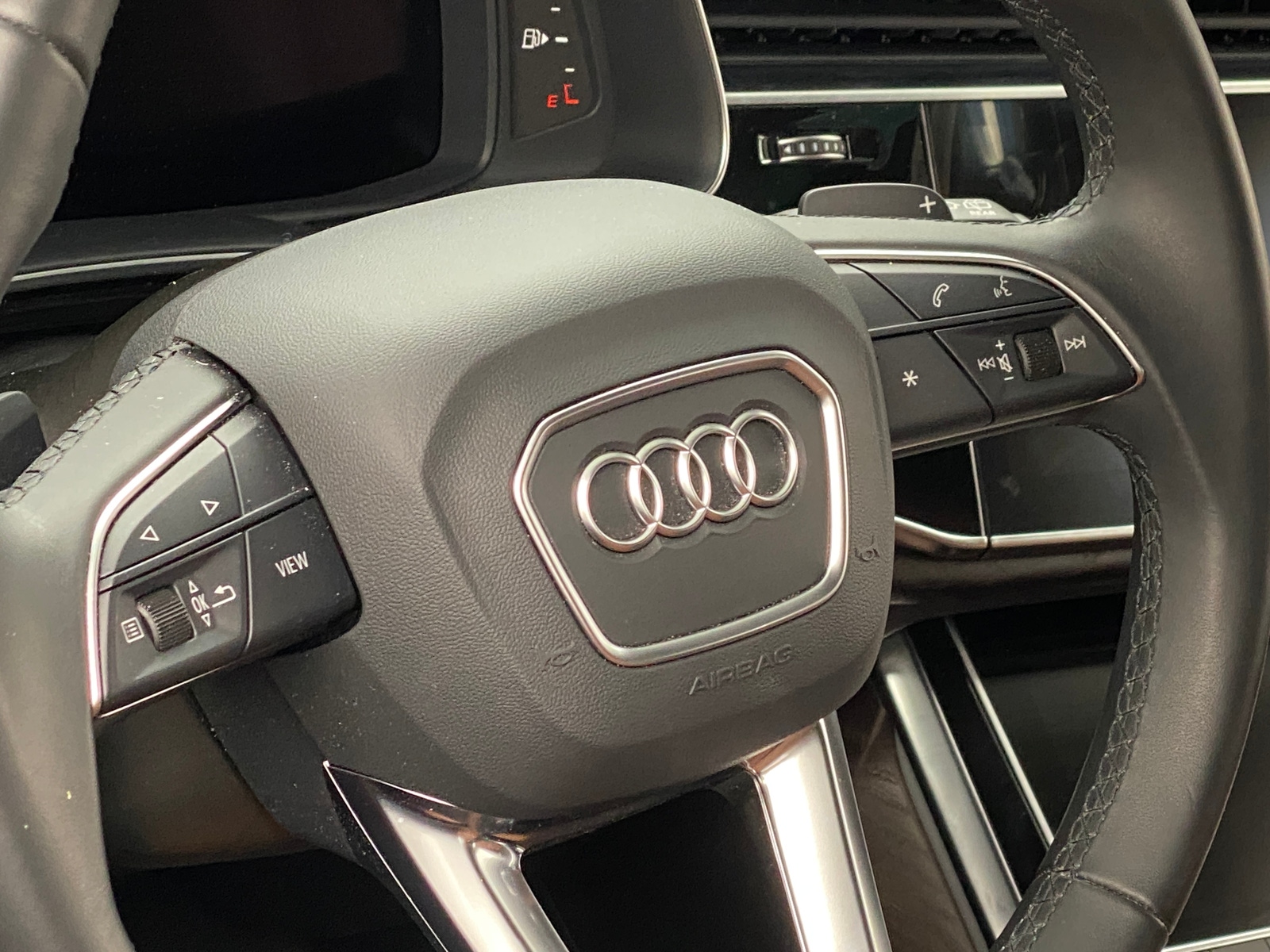 Thumbnail: 2022 Audi Q7 - 4