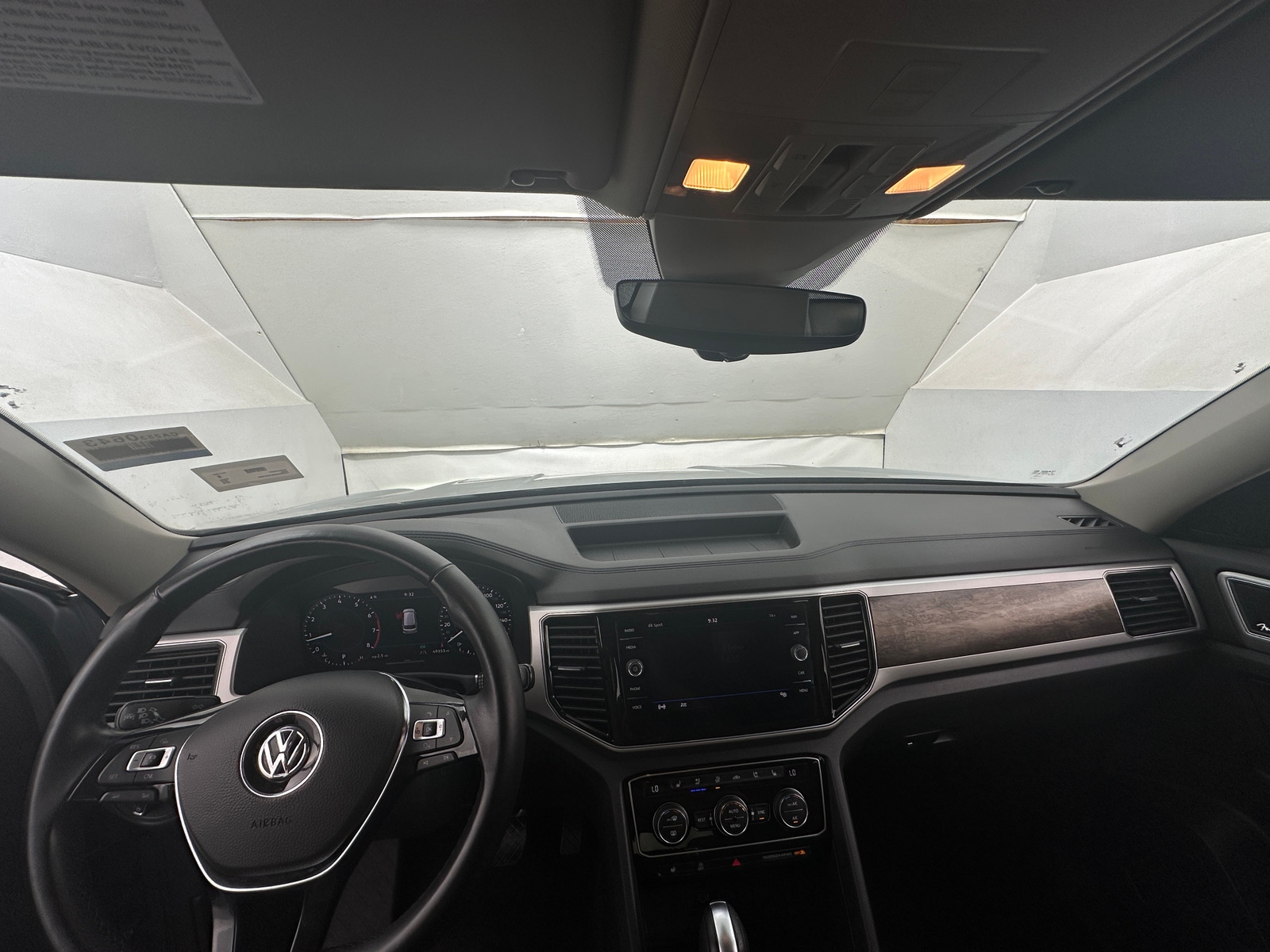 Thumbnail: 2018 Volkswagen Atlas - 2