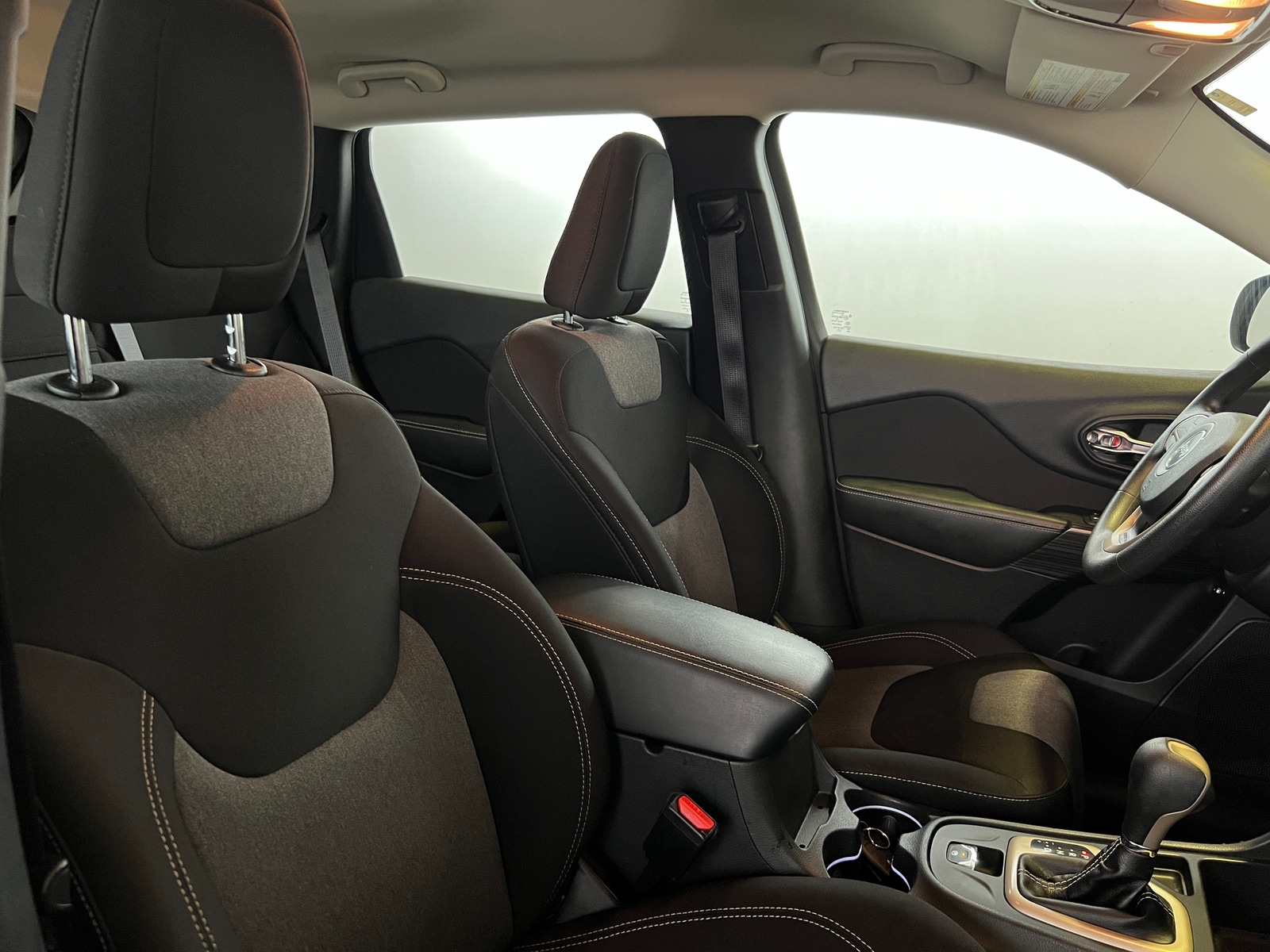Thumbnail: 2015 Jeep Cherokee - 2