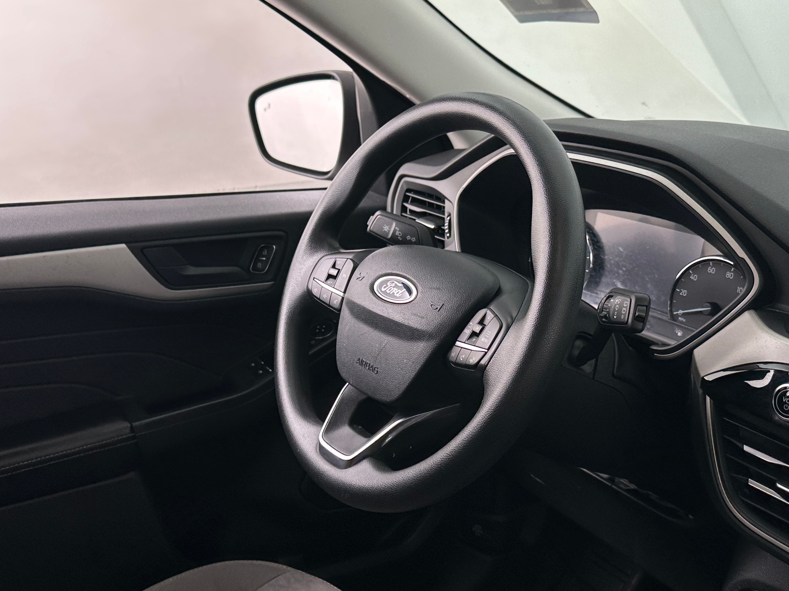 Thumbnail: 2022 Ford Escape - 5
