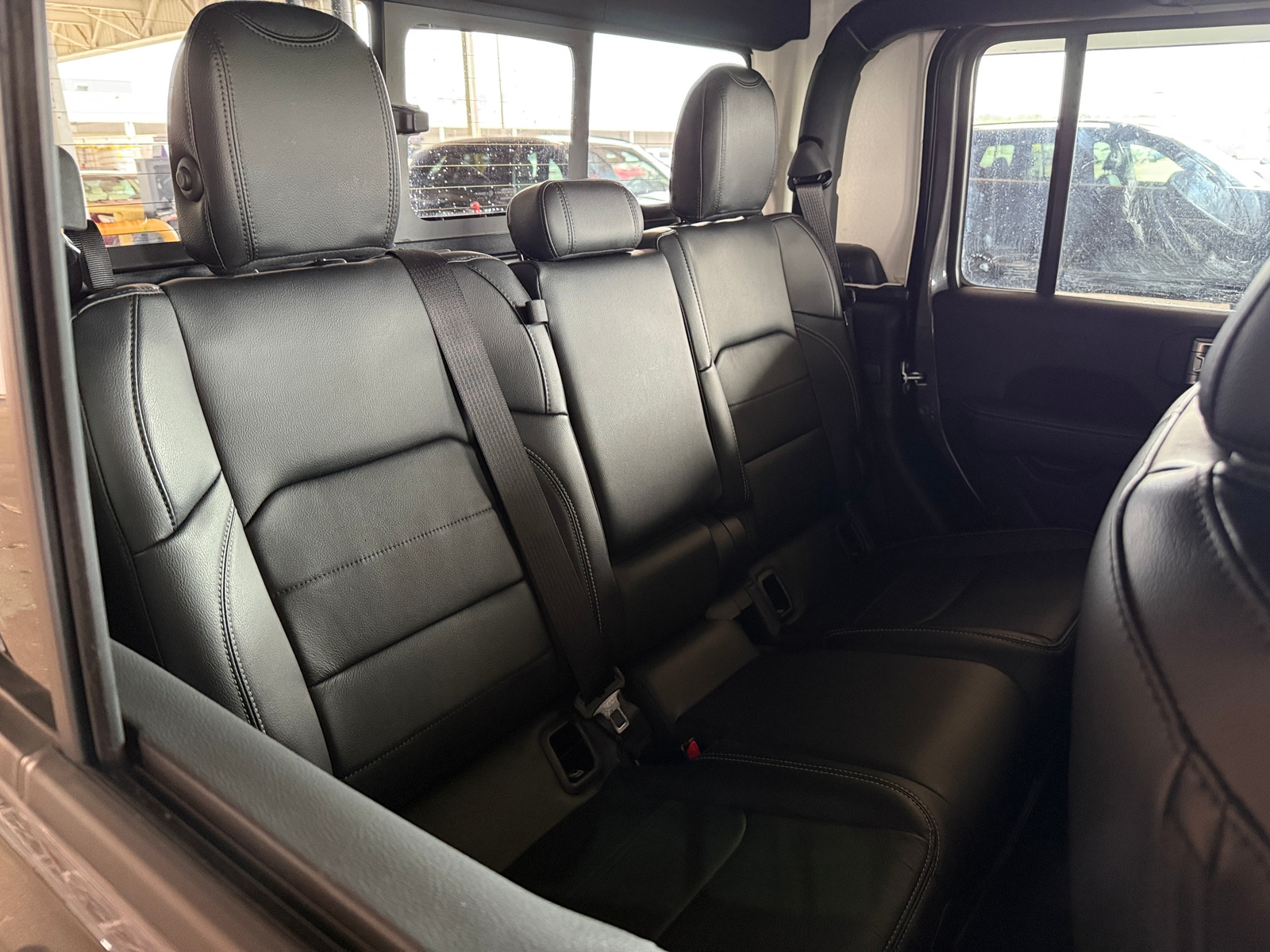 Thumbnail: 2023 Jeep Gladiator - 5
