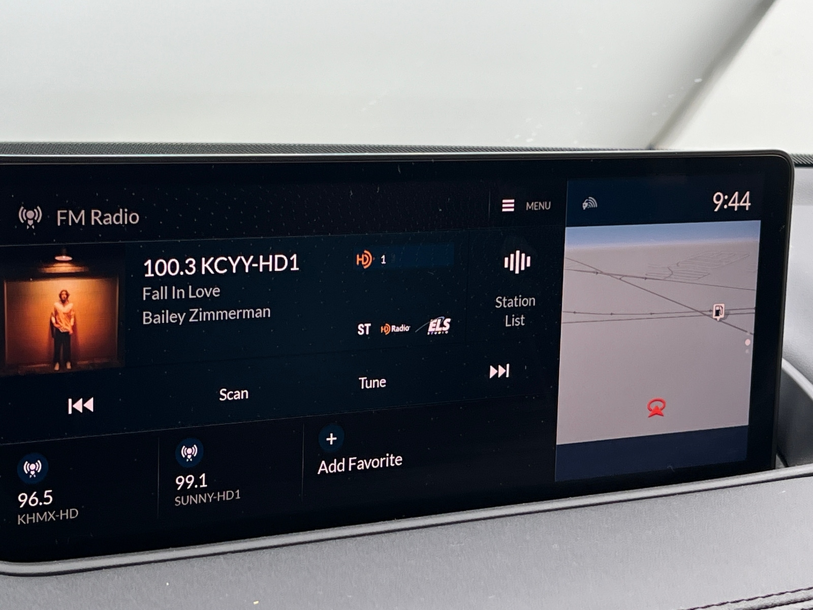 Thumbnail: 2022 Acura MDX - 3