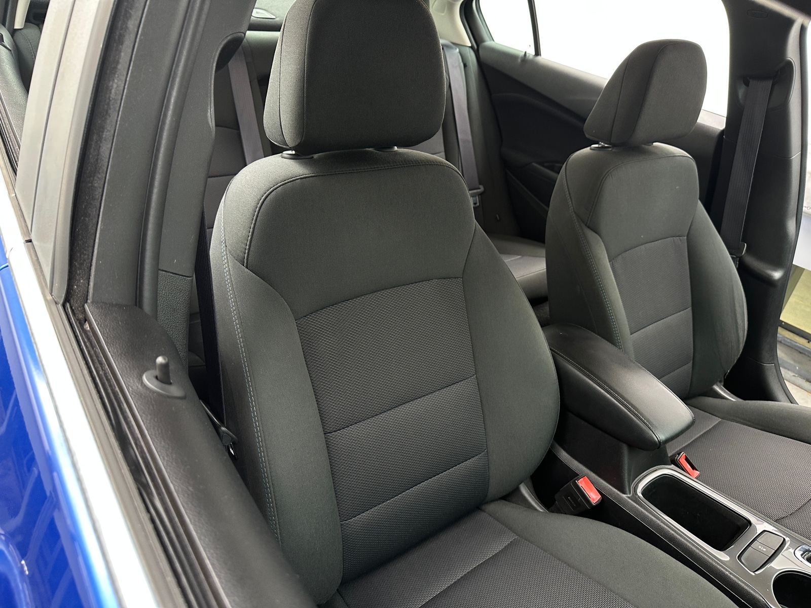 Thumbnail: 2016 Chevrolet Cruze - 2