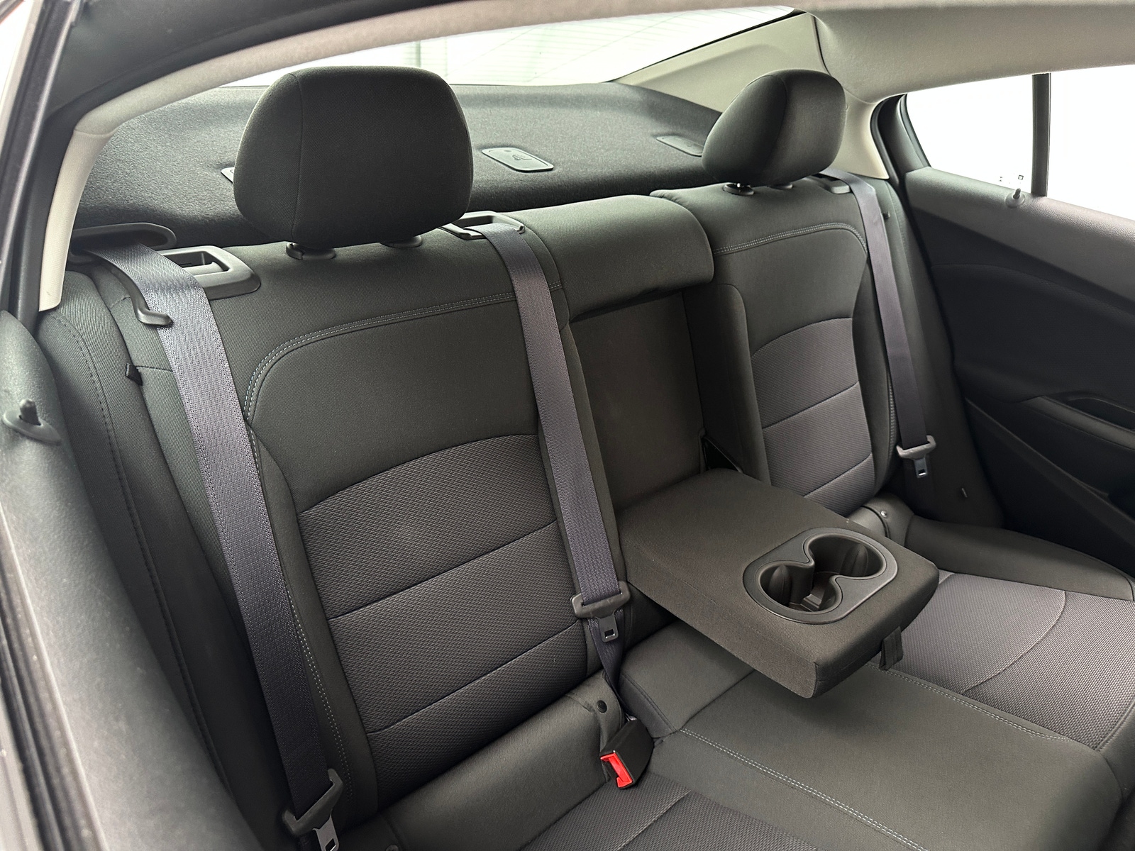 Thumbnail: 2016 Chevrolet Cruze - 6