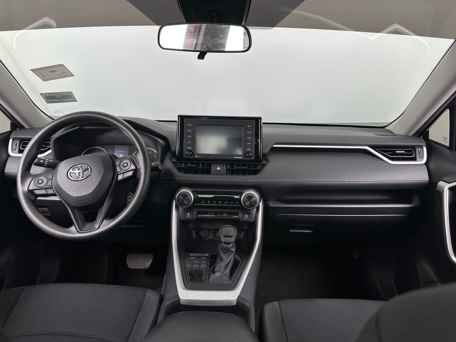 Thumbnail: 2021 Toyota RAV4 - 3