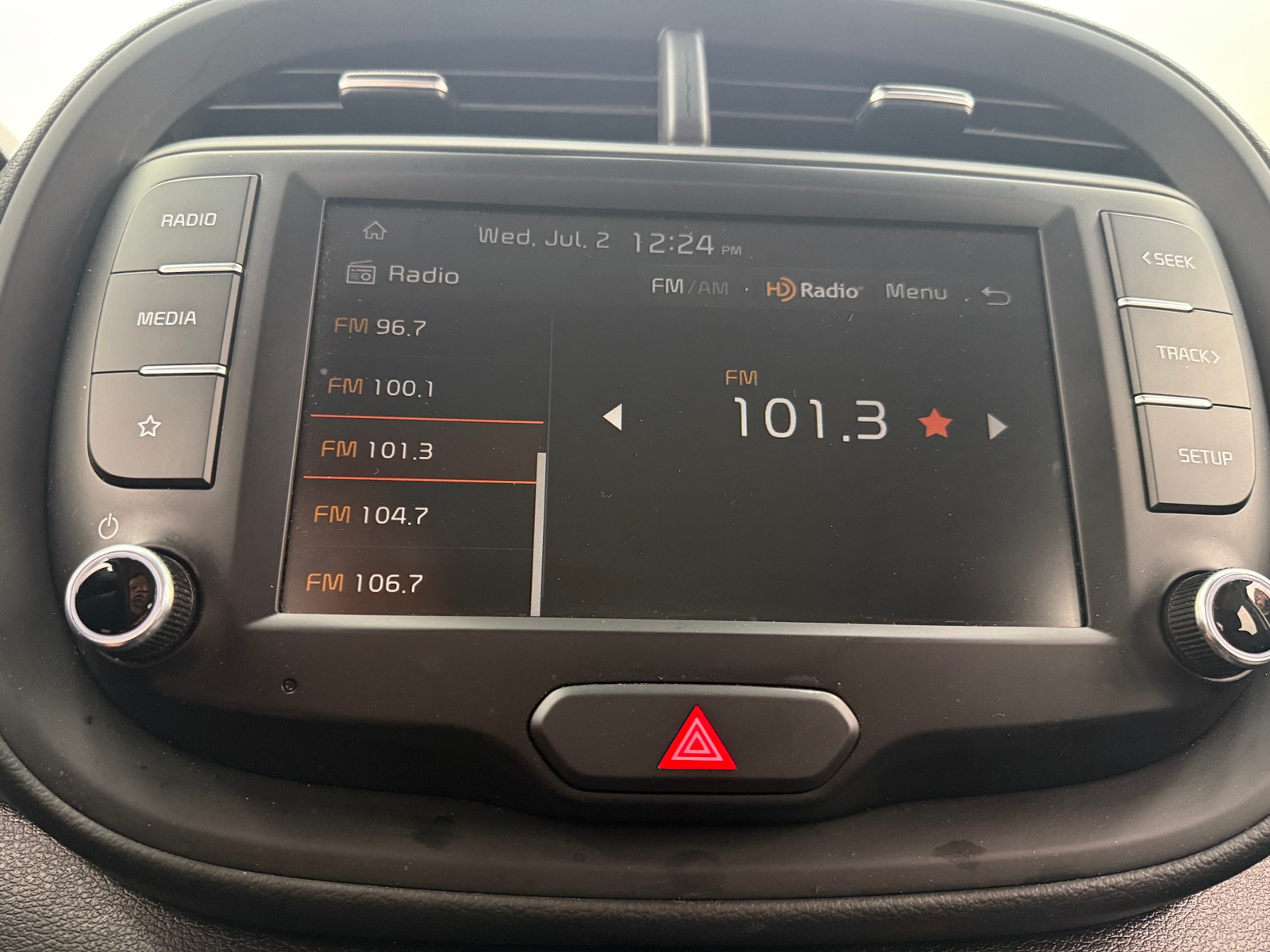 Thumbnail: 2023 Kia Soul - 4